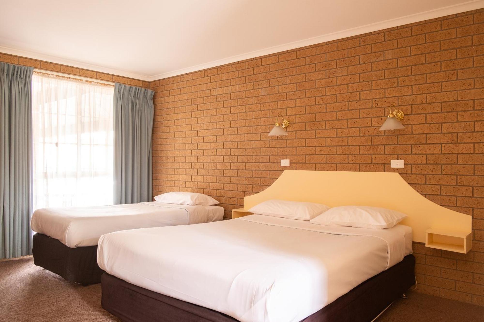 Hepburn Springs Motor Inn Bagian luar foto