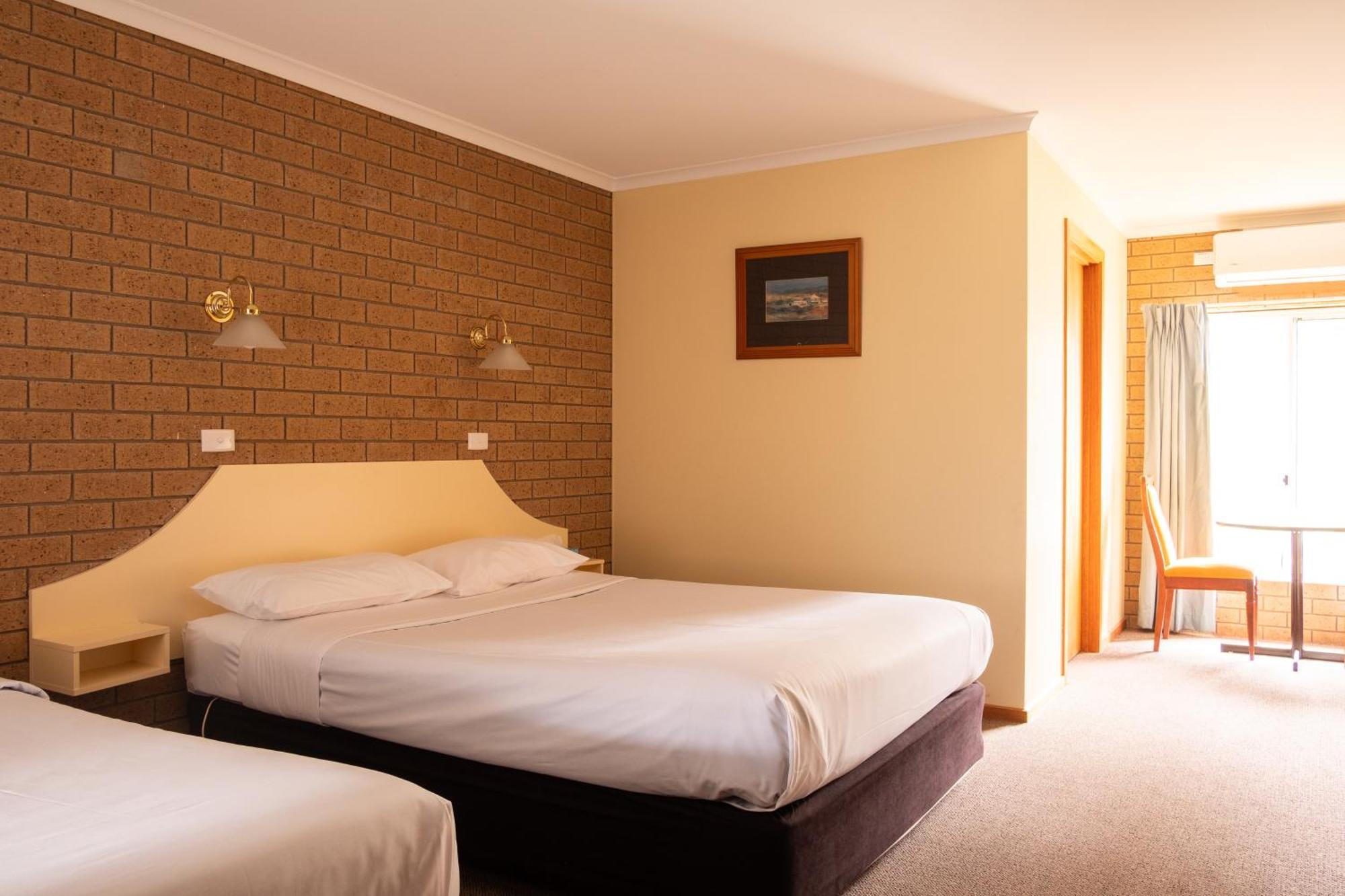 Hepburn Springs Motor Inn Bagian luar foto