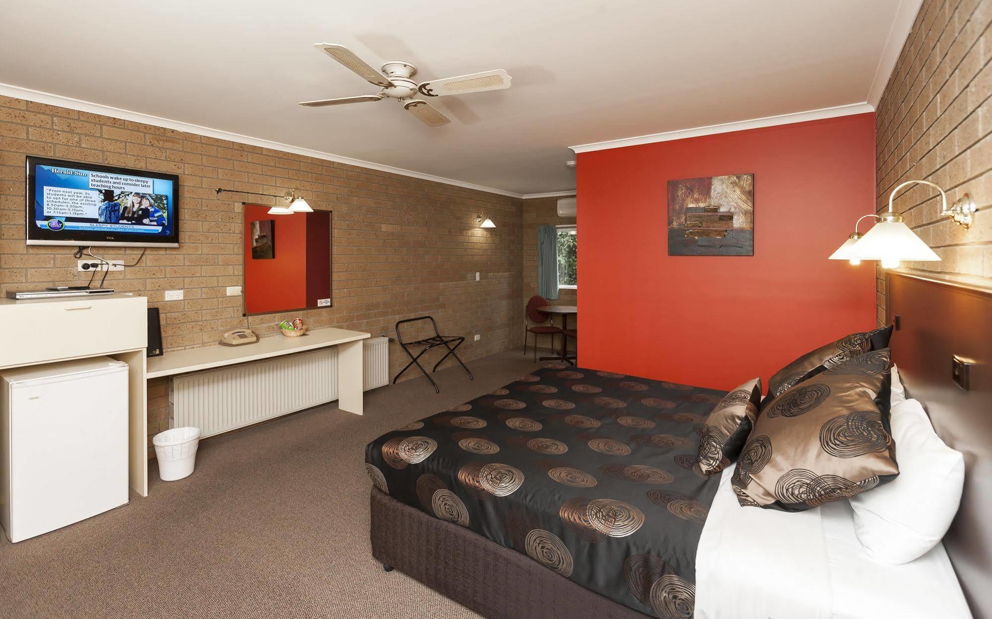 Hepburn Springs Motor Inn Bagian luar foto